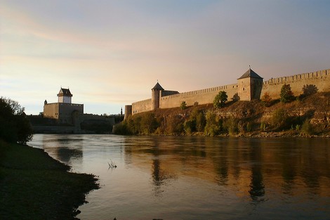 Estonia, Eesti 200, and the Russian Minority