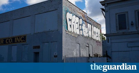 Nestle Profits From Bottling Cheap Water, While Nearby Residents Still Don't Have Clean Water
