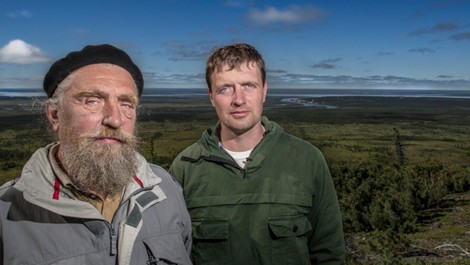 Father And Son Are Trying To Bring Back The Mammoth... To Fight Climate Change