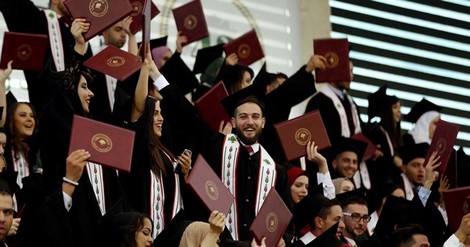 A New App Connects Donors And Refugees To Fundraise College Tuitions