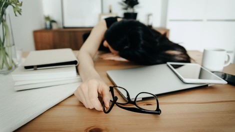 Risk Of Diabetes Skyrockets For Women Who Work Long Hours