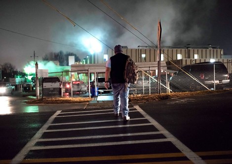 Undocumented Immigrant Slaughterhouse Cleaners Risk Their Lives With No Hope Of Workers Comp