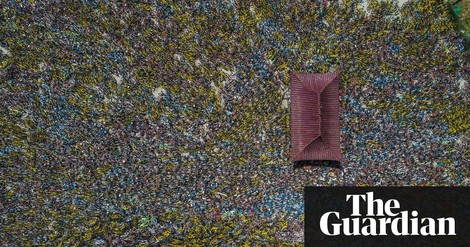 Photos: The Beauty Of Massive Waste