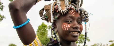 Why Poor Women In Africa Earn More Than Their Husbands, And The Power And Politics Behind It 